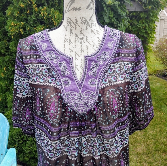 💥3/$20 Studio Y Gorgeous Semi Sheer Blouse Large! - Picture 3 of 10